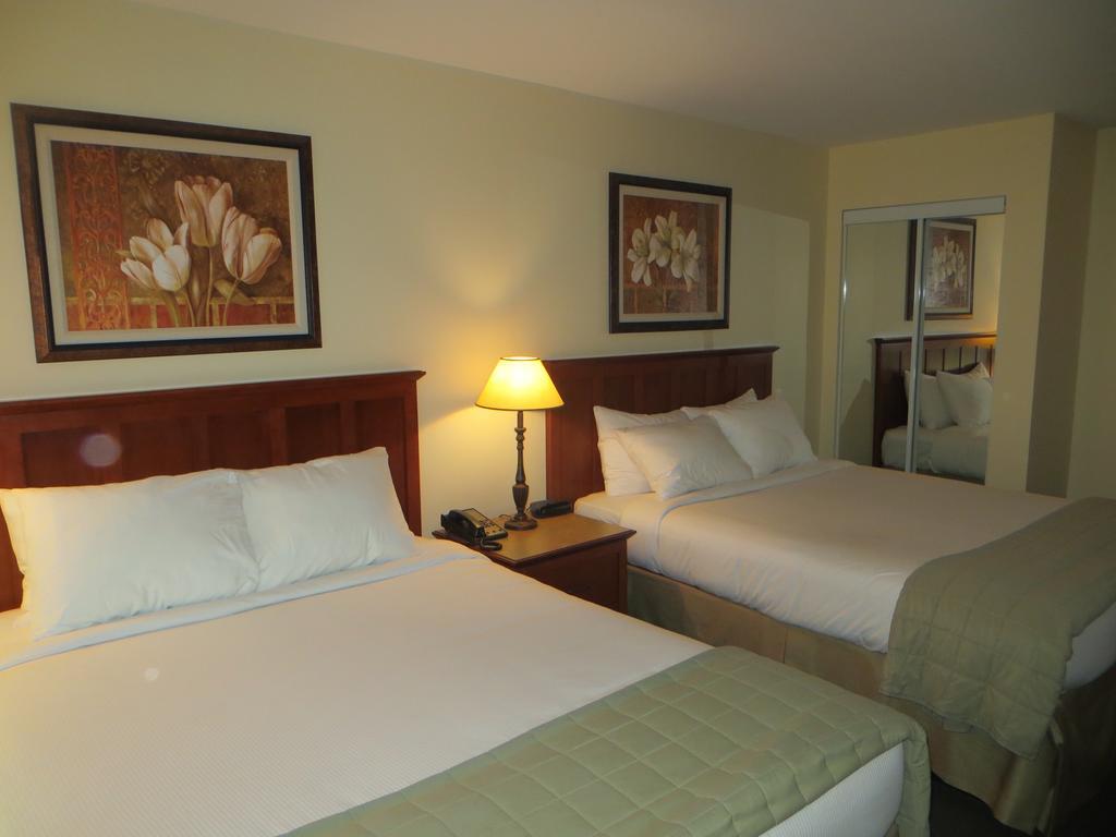 Hotel St-Bernard Saint-Bernard-de-Lacolle 客房 照片